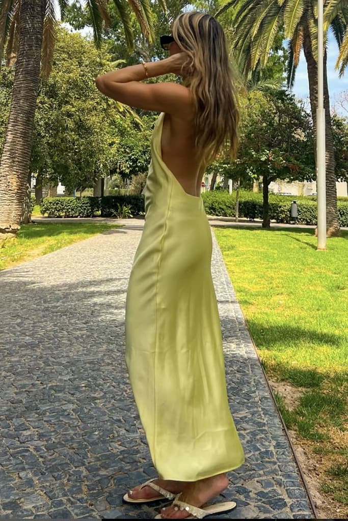 Kosovare-Asllani-Yellow-dress